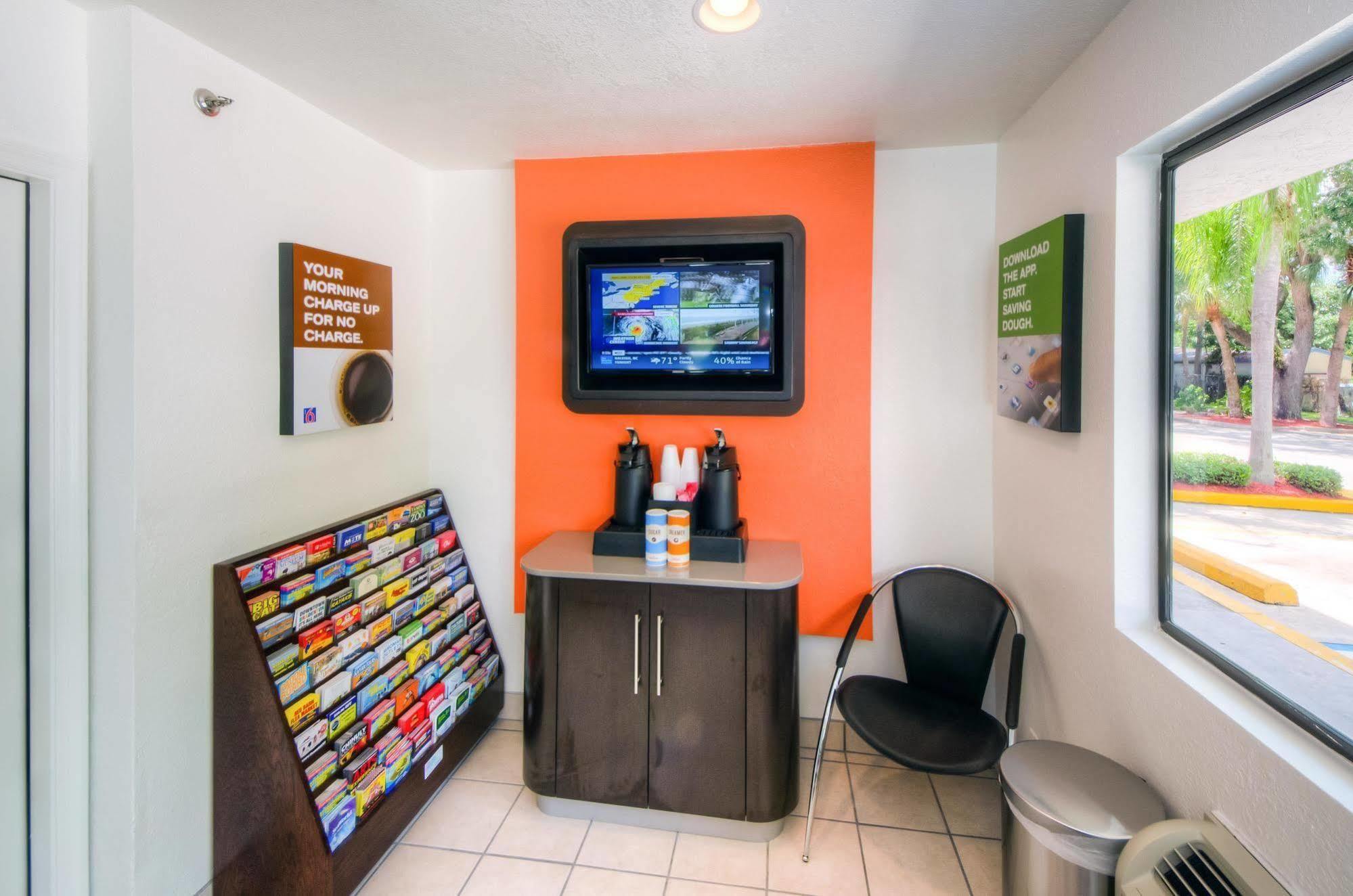 Motel 6-Bradenton, Fl Ngoại thất bức ảnh